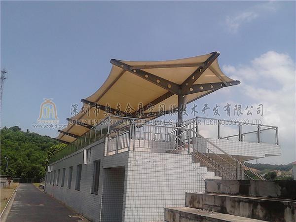 足球場看臺膜結構